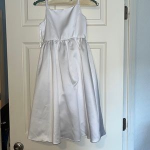David’s Bridal girl dress white size 7
